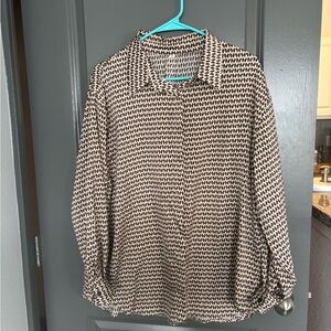 Women’s Brown & Black Houndstooth Buttondown Blouse